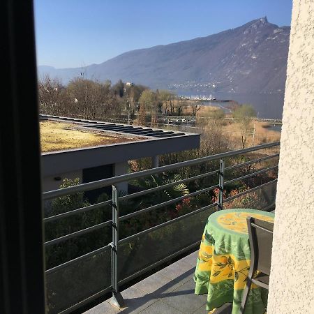 אקס-לה-באינס Petit Studio Dans Villa Bord De Lac מראה חיצוני תמונה