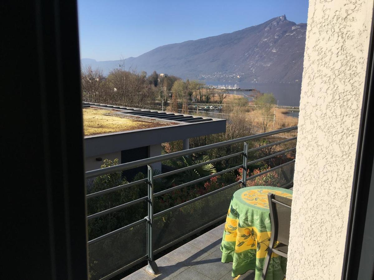 אקס-לה-באינס Petit Studio Dans Villa Bord De Lac מראה חיצוני תמונה